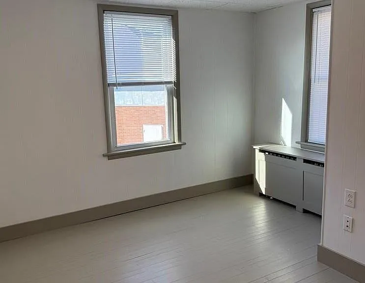 1727R Scalp Ave — Photo 16