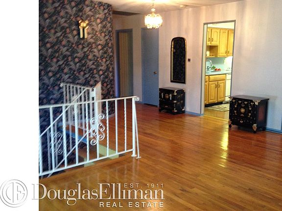 4th image of 174 Garden Pl