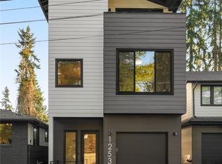 1253 NE 98th St, Seattle, WA 98115