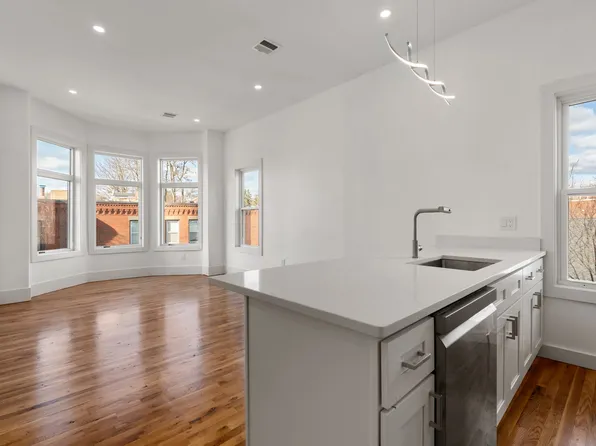 120 Regent St, Roxbury, MA