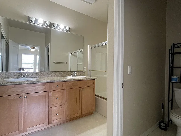 12652 Creekview Dr #127 — Photo 11