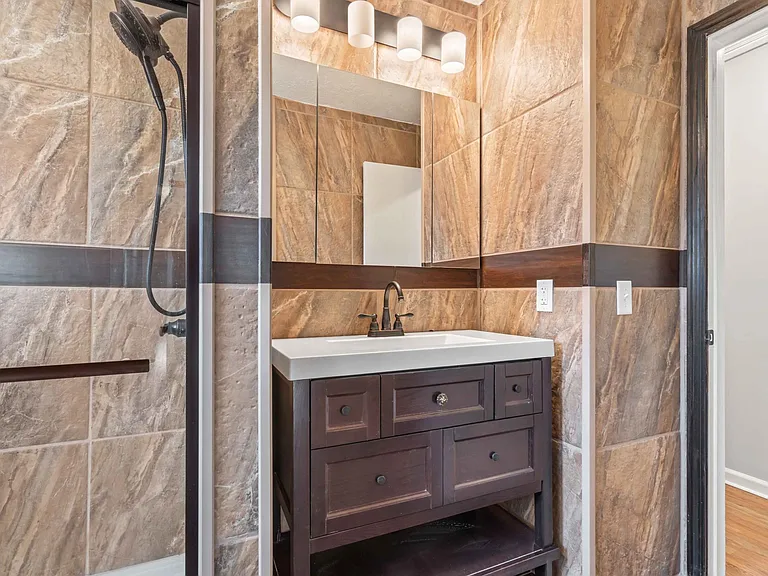 16309 S Queen Ridge Dr — Photo 19