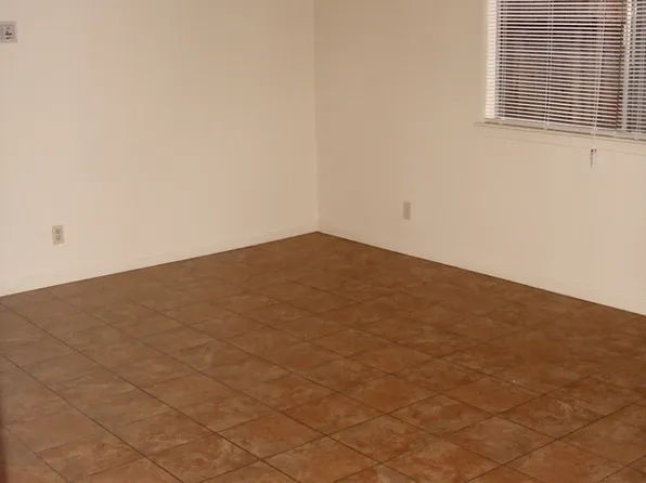 19913 N Elliott Rd #8, Lockeford, CA 95237
