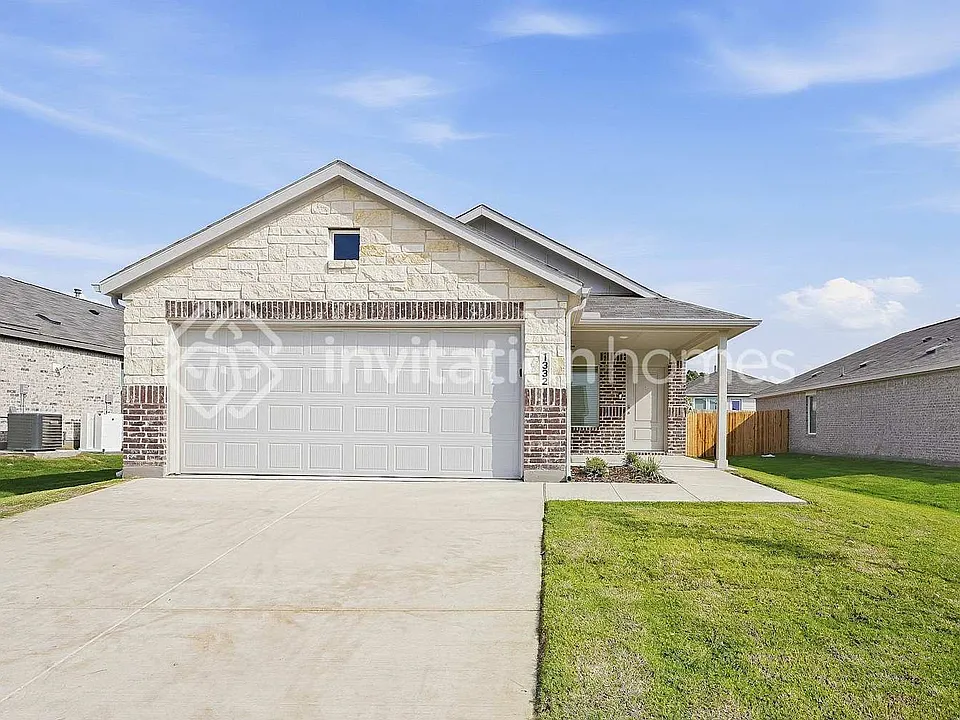 1332 Still Pond Dr