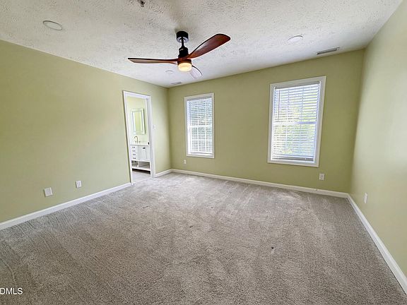 4th image of 392 Bubble Creek Ct Unit 9