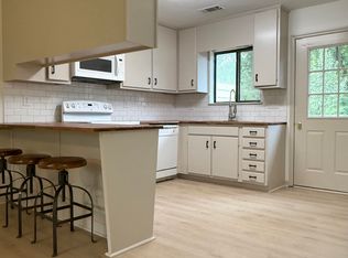 1915 Waldens Edge Way #1915, Signal Mountain, TN 37377