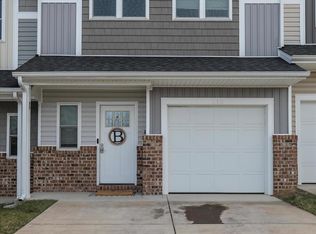 110 Anthem Ct, Stephens City, VA 22655