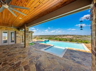 5077 Old San Antonio Rd, Fredericksburg, TX 78624