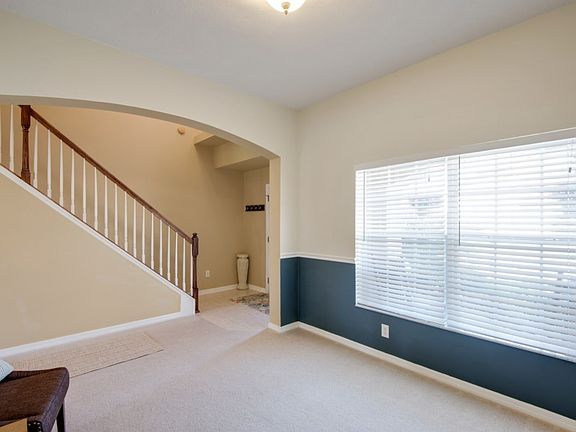 4th image of 9717 Jasmine Brook Cir