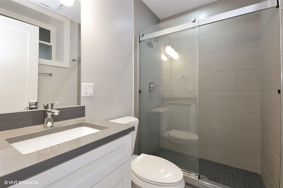 Private Full Bathroom with walk-in shower