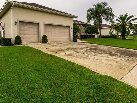 4th image of 6948 Montreal Dr