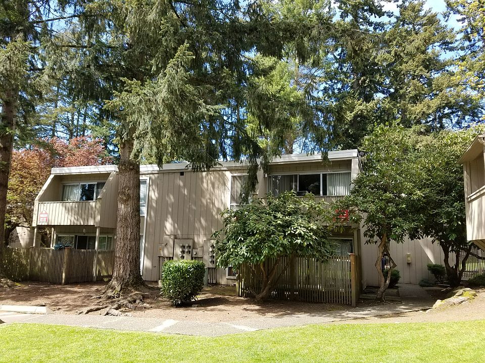 1st image of 4823 180th St SW APT H103