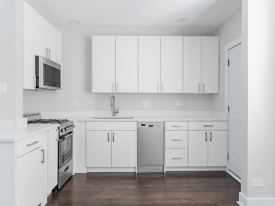 1st image of 5064 N Wolcott Ave #2N