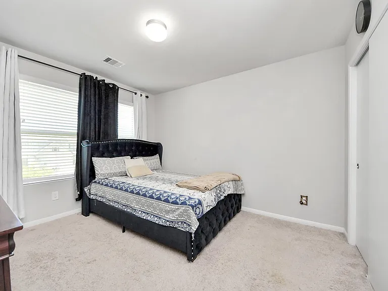 2643 Ridgeback Dr — Photo 36