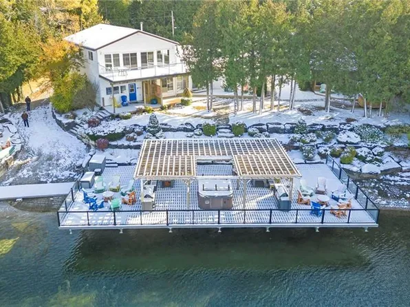 34 Green Cedar Dr, Northern Bruce Peninsula, ON N0H 1W0