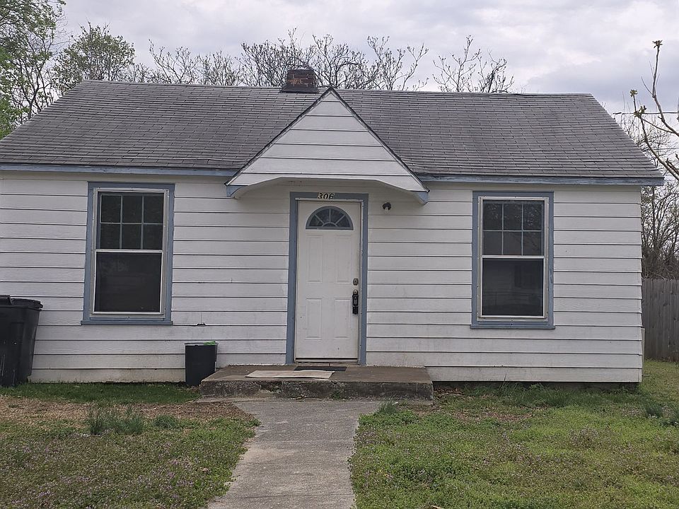 1st image of 306 W Empire St