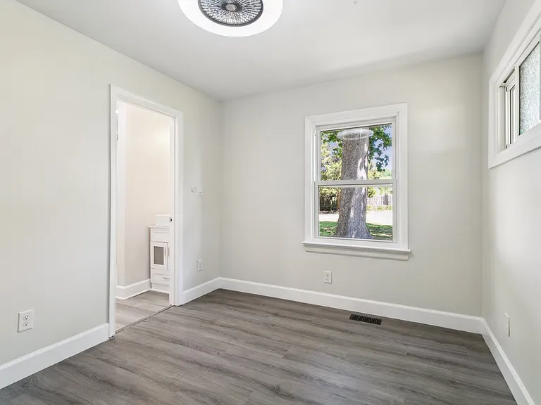 314 Martha Lee Dr — Photo 24