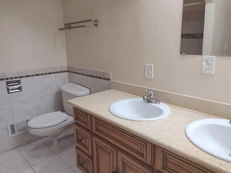 2469 Simas Ave — Photo 9