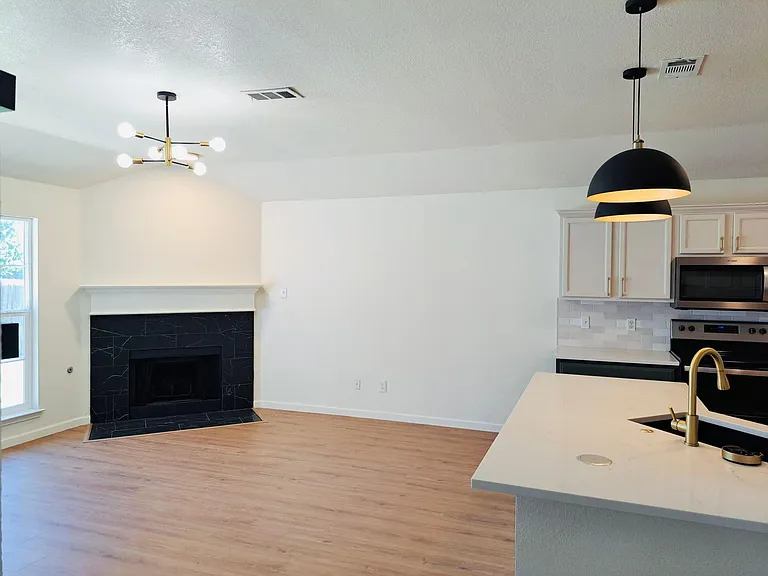7952 Crouse Dr — Photo 4