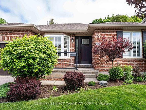 4th image of 839 Guildwood Blvd