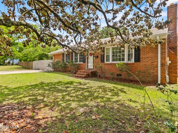 113 S Canal Street, Whiteville, NC 28472