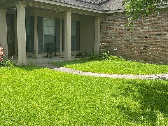 2nd image of 9174 Chouteau Ct