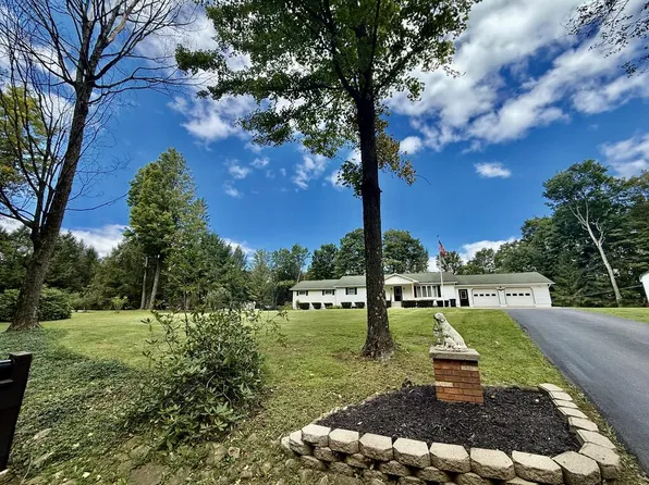 11 Lefever Dr, Coudersport, PA 16915