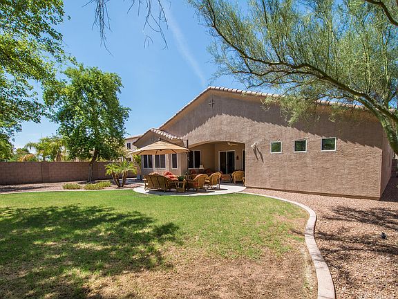 5th image of 865 E San Carlos Way