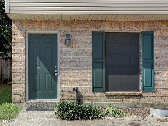 3rd image of 100 Winchester Dr APT 610