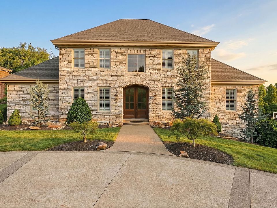 1st image of 112 Hardwood Dr