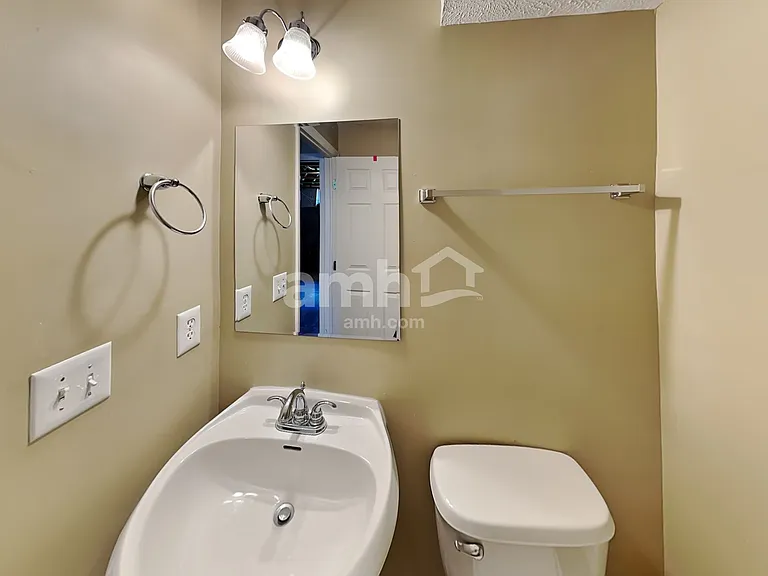 5609 Nutmeg Pl — Photo 22