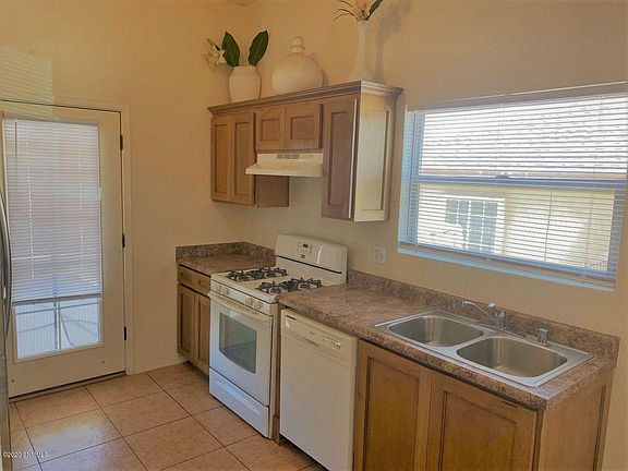 2nd image of 156 Casas Lindas Ln