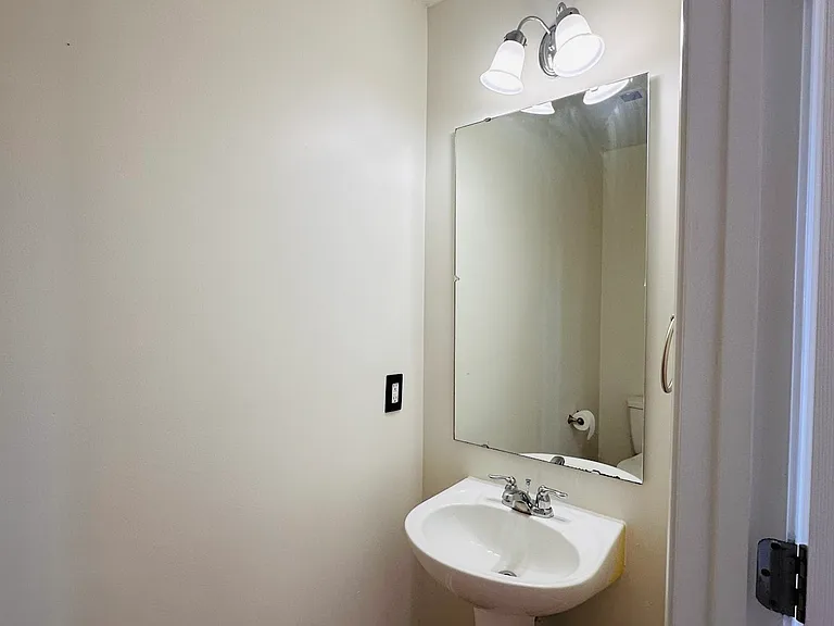 Powder room