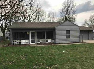 57111 Southshore Dr, Osceola, IN 46561