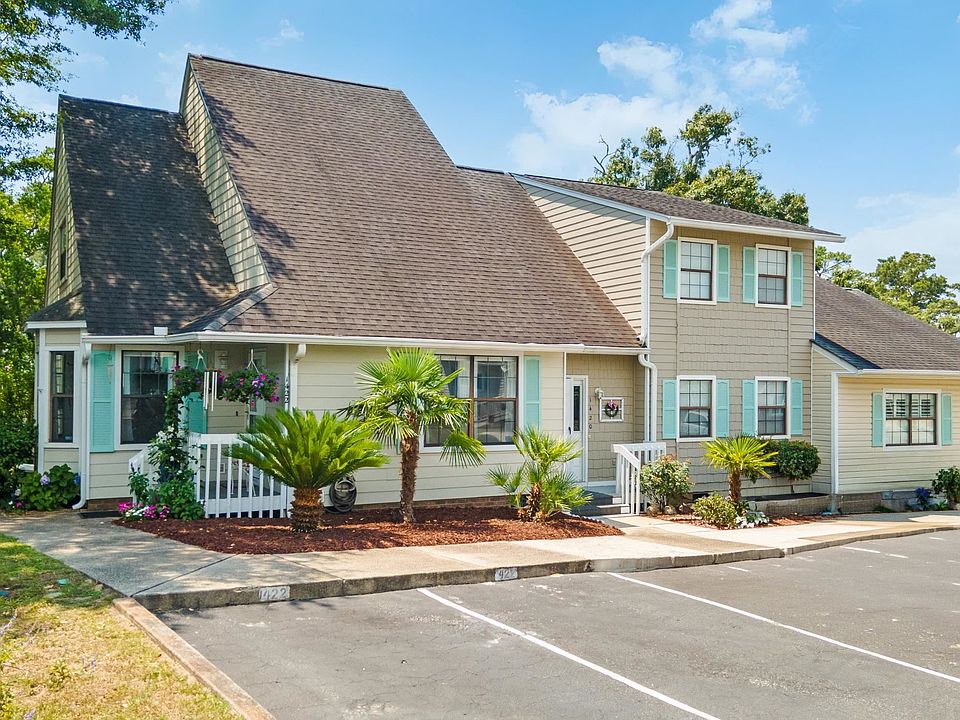1st image of 1422 Baldwin Ct. #1422