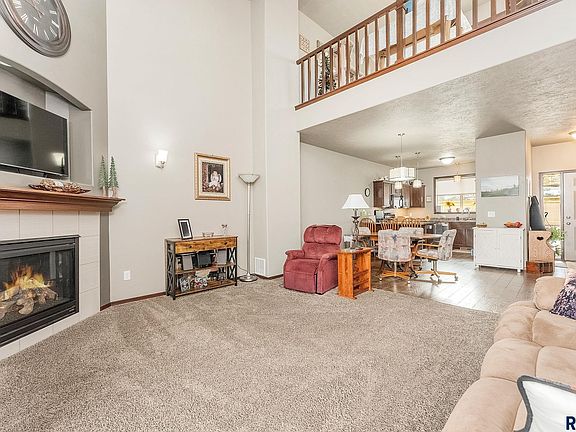 4th image of 2810 E Tranquility Pl