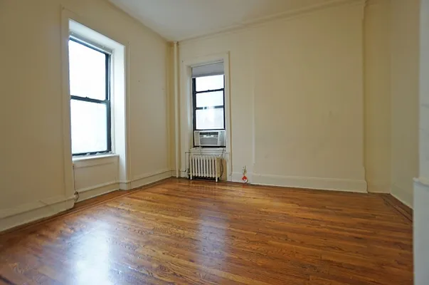 Rented by Citi Habitats | media 44