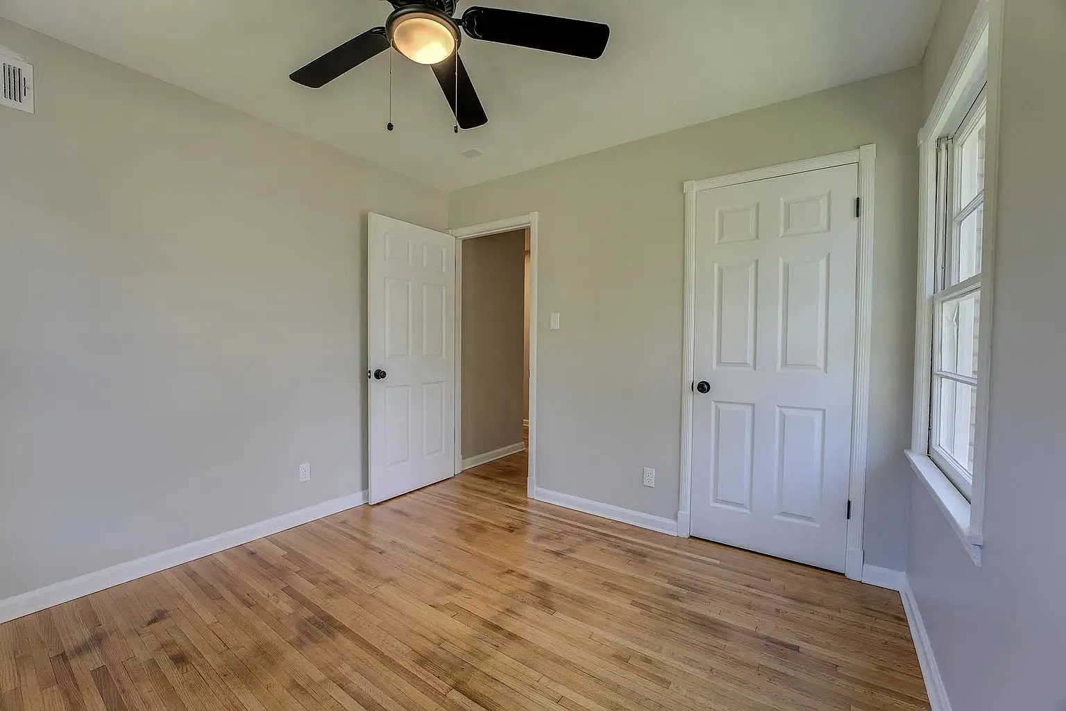 4 bed, 1513 sqft, $1,000 — Photo 3