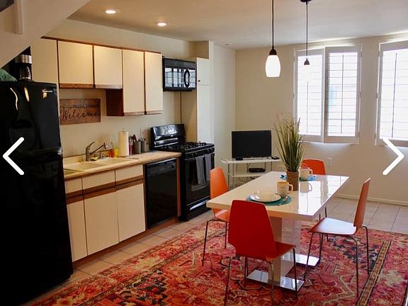 Very large eat in kitchen