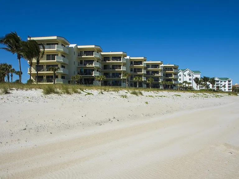 2636 Ocean Dr #404 — Photo 36