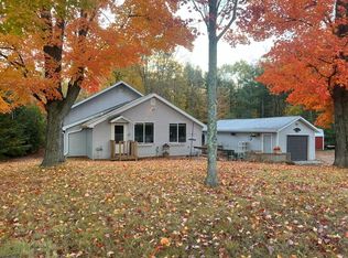 122 Bissell St, White Lake, WI 54491