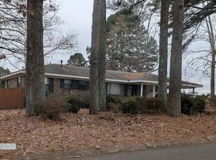 1515 Gregory St, Jacksonville, AR 72076