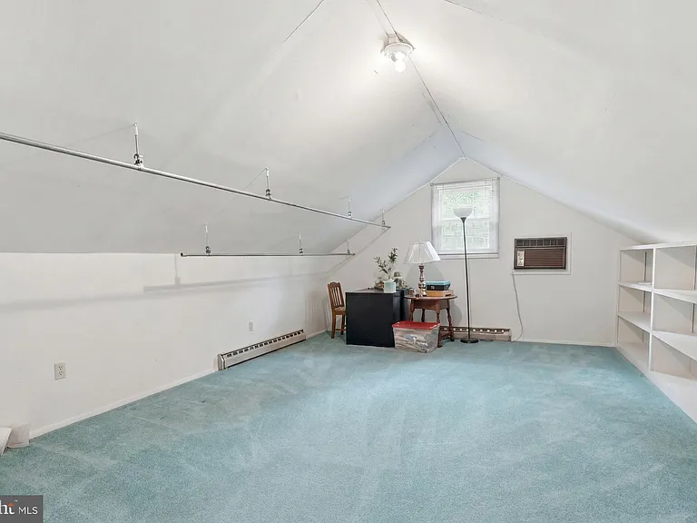 1316 Heller Dr — Photo 40