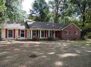 452 Pimlico Pl, Jackson, MS 39211