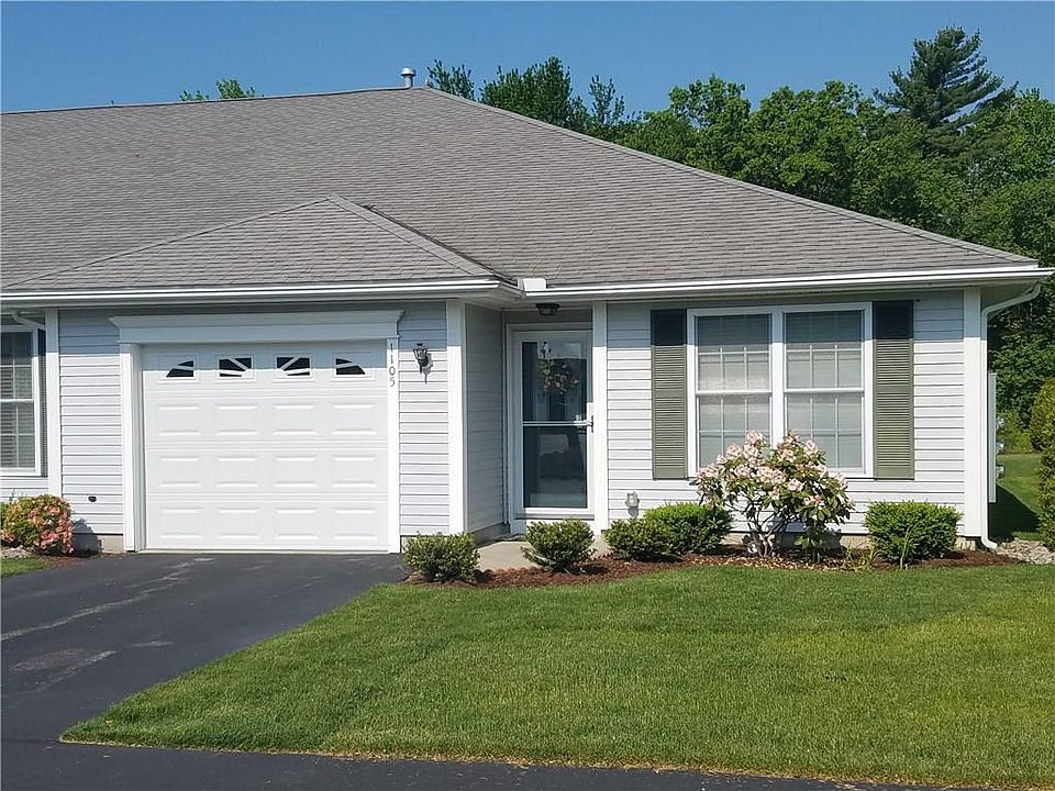 1st image of 1105 Village Green Cir #1105