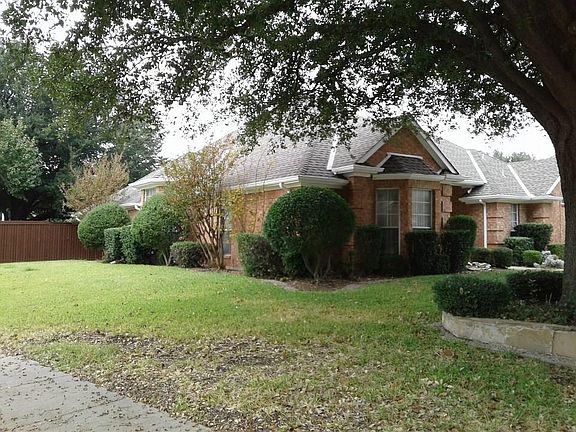 3rd image of 7401 Ryan Dr