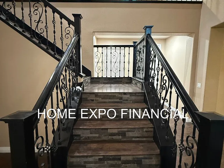 1456 Moonlight Dr — Photo 50