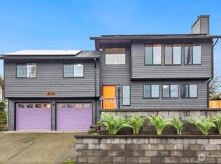 8832 14th Ave SW, Seattle, WA 98106