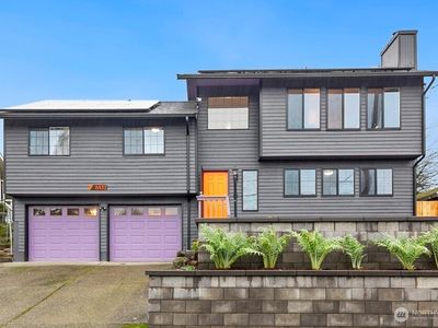 8832 14th Avenue SW, Seattle, WA, 98106