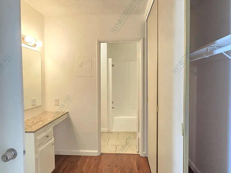 810 S Kingsley Dr #206 — Photo 17